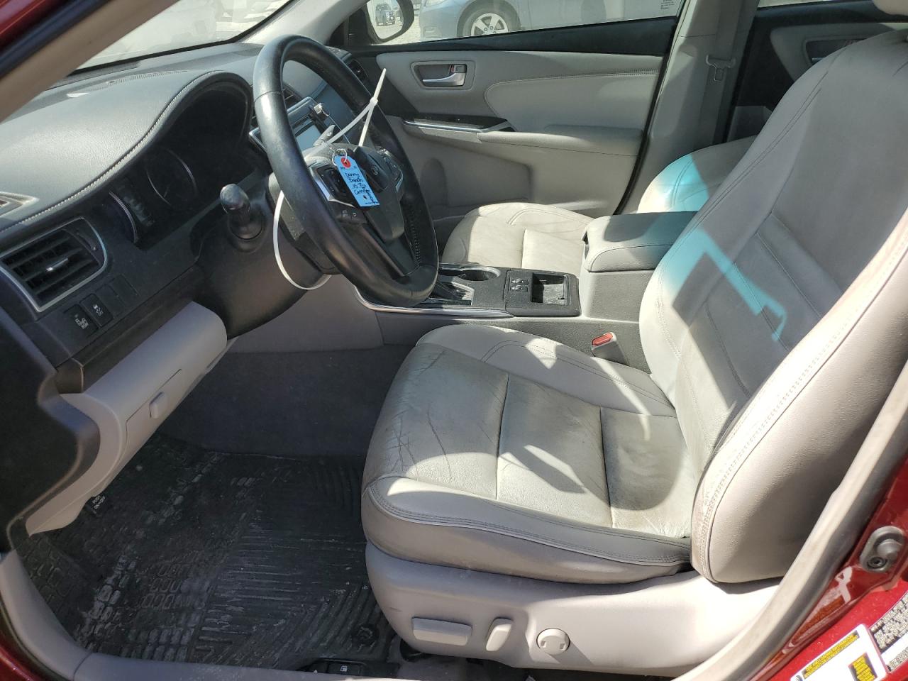 2015 Toyota Camry - Image 7