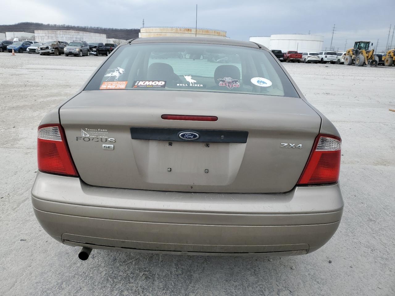 2005 Ford Focus - Image 6