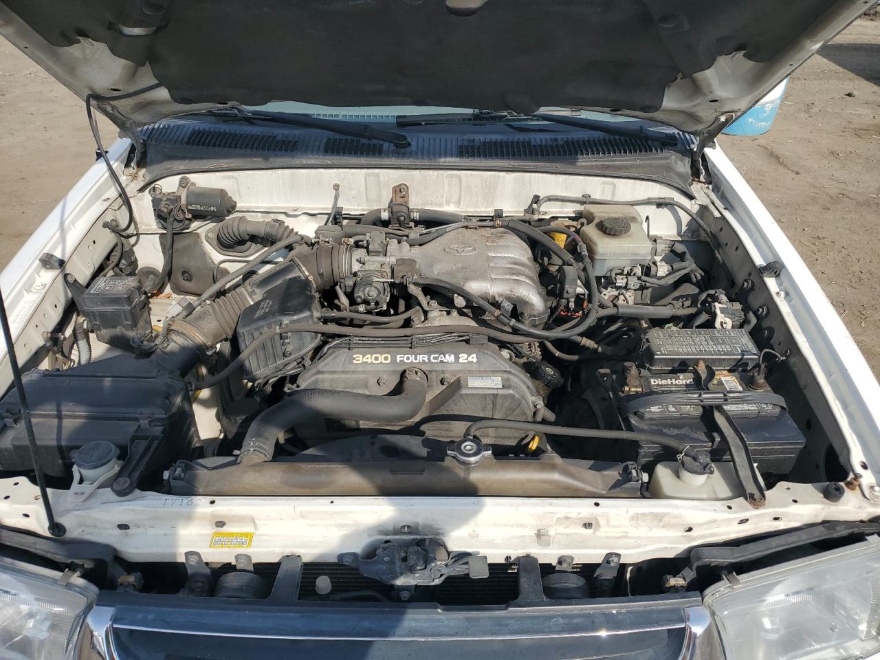 2002 Toyota 4Runner - Image 12