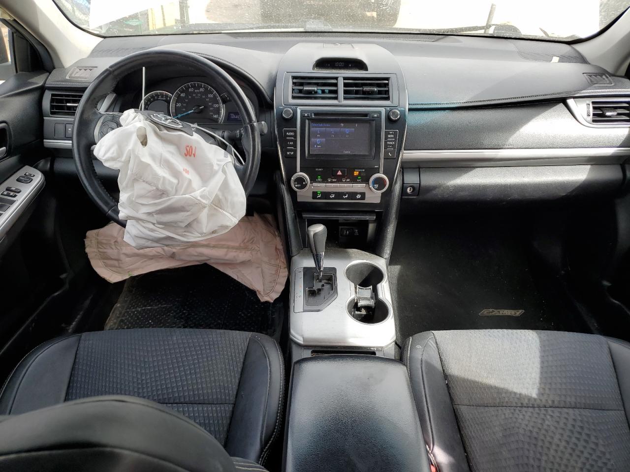 2014 Toyota Camry - Image 8
