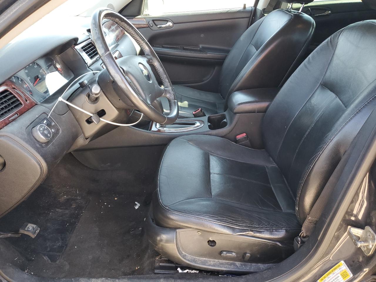 2009 Chevrolet Impala - Image 7