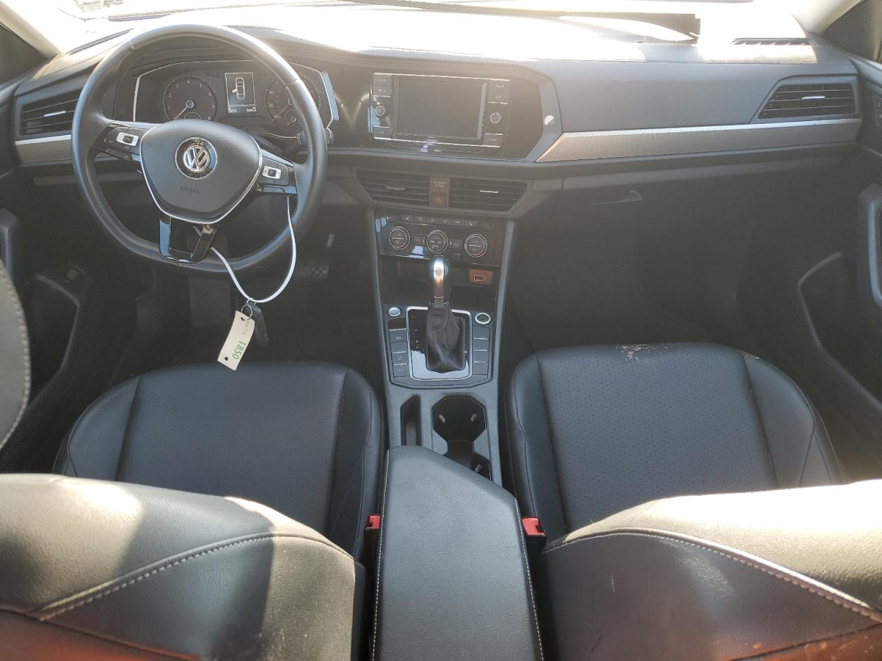 2019 Volkswagen Jetta - Image 8