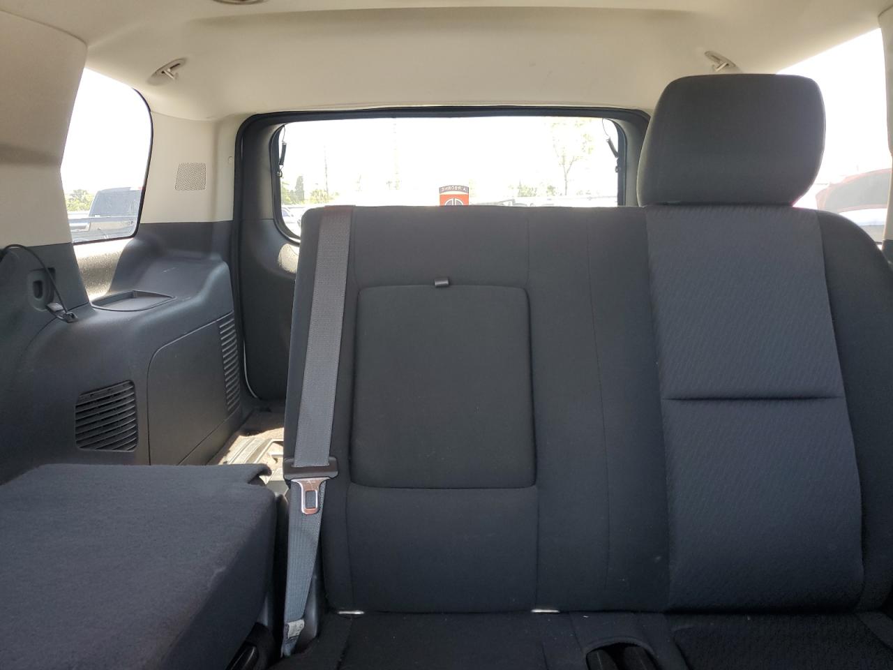 2011 GMC Yukon - Image 10