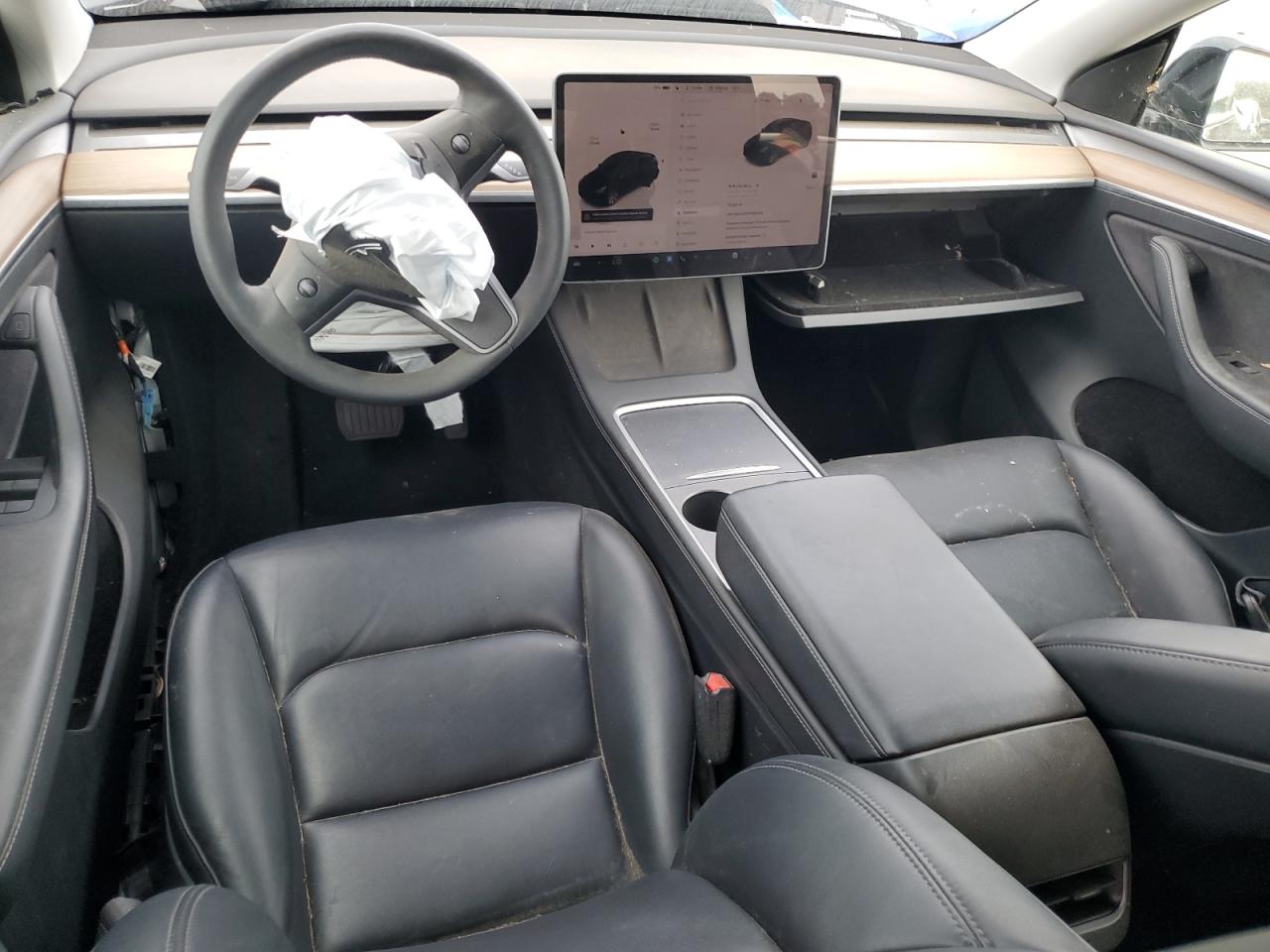 2023 Tesla Model Y VIN: 7SAYGAEE4PF833159 Lot: 47582255