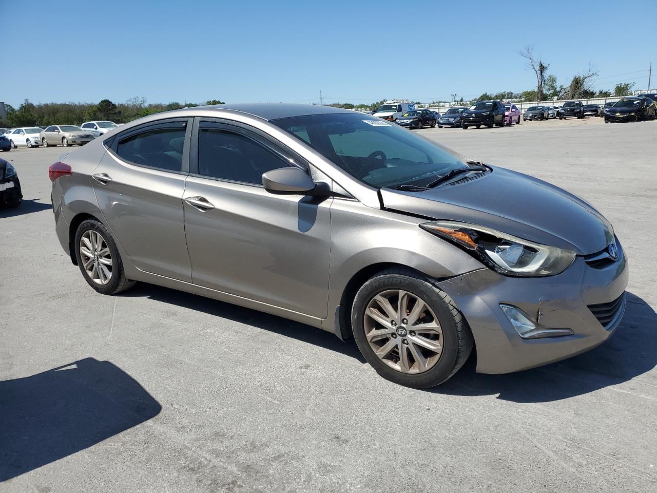 2015 Hyundai Elantra - Image 4