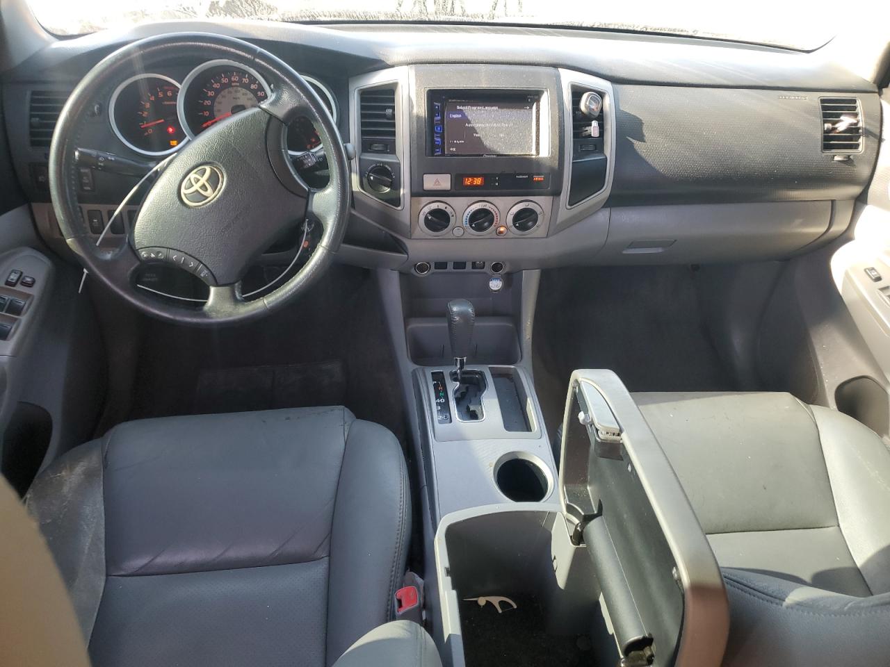 2010 Toyota Tacoma - Image 8