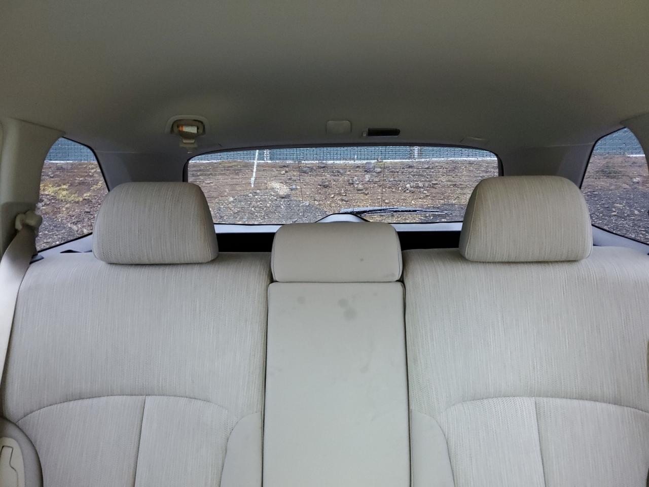 2014 Subaru Outback - Image 10