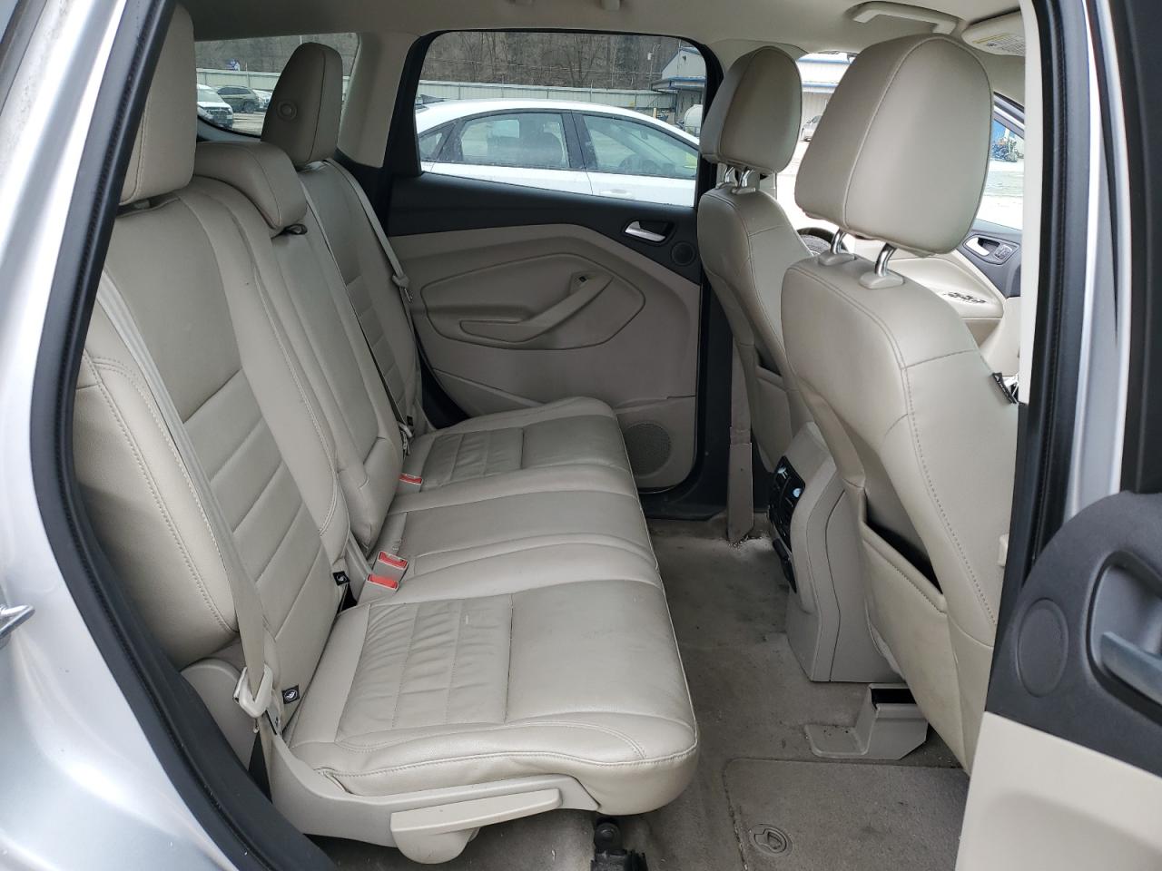 2014 Ford Escape - Image 12