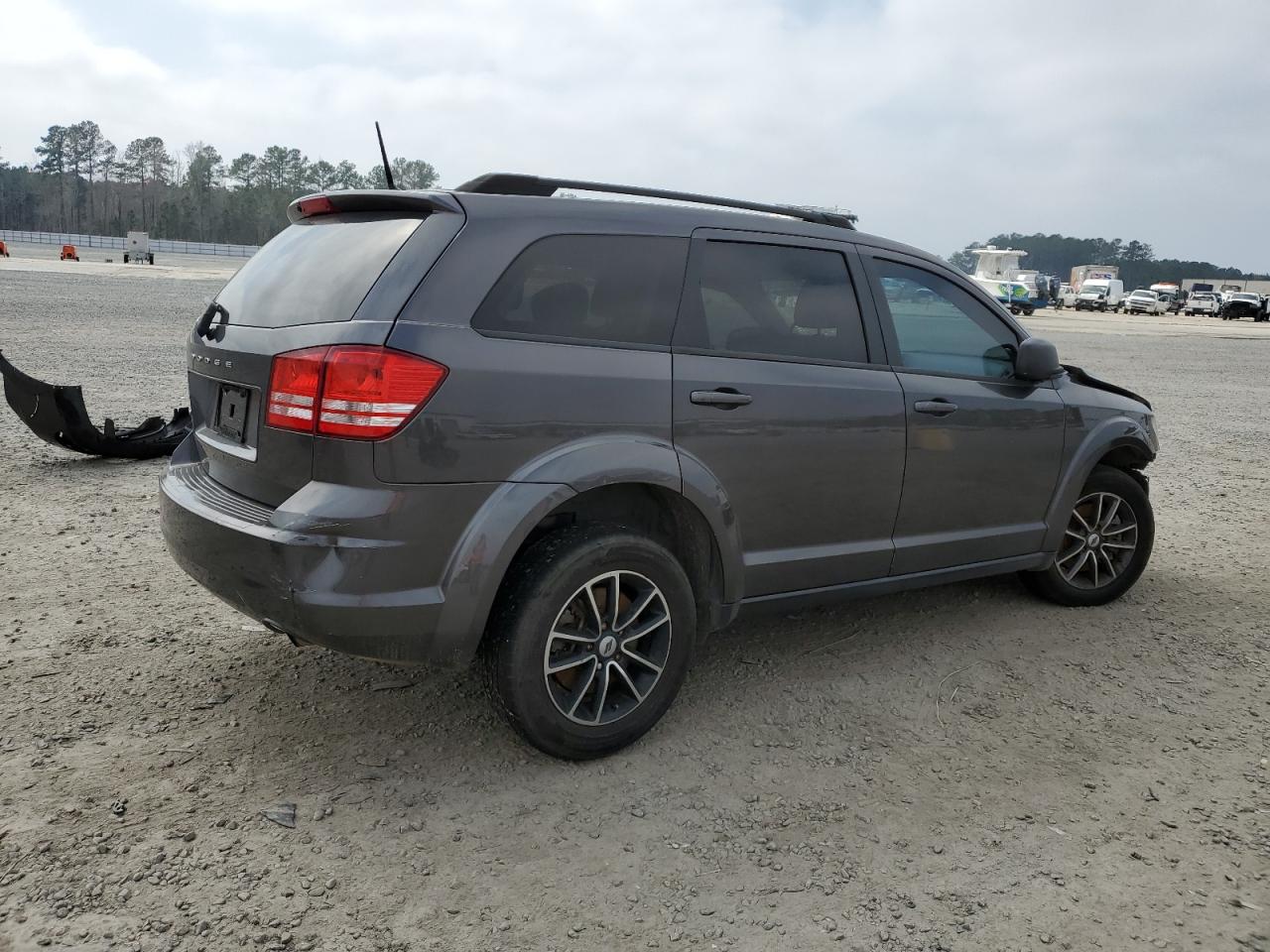 2018 Dodge Journey - Image 3