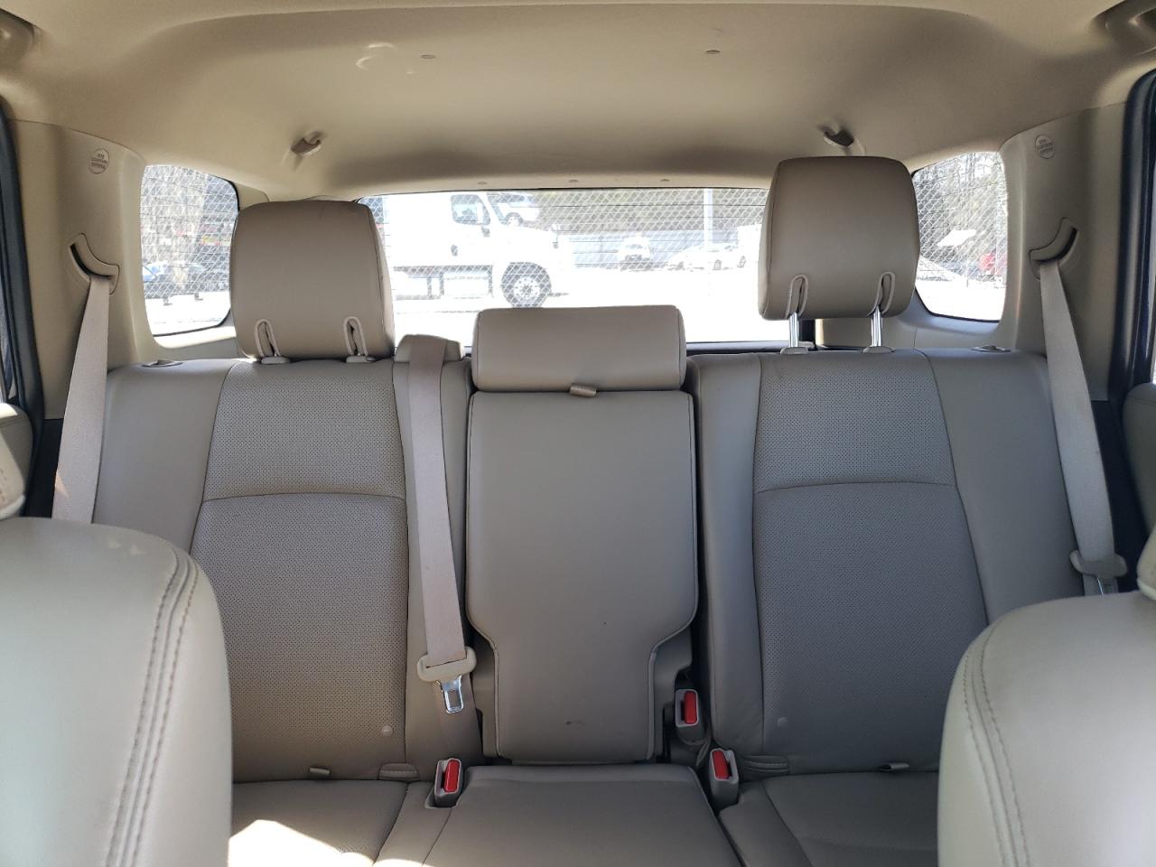 2015 Toyota 4Runner - Image 10