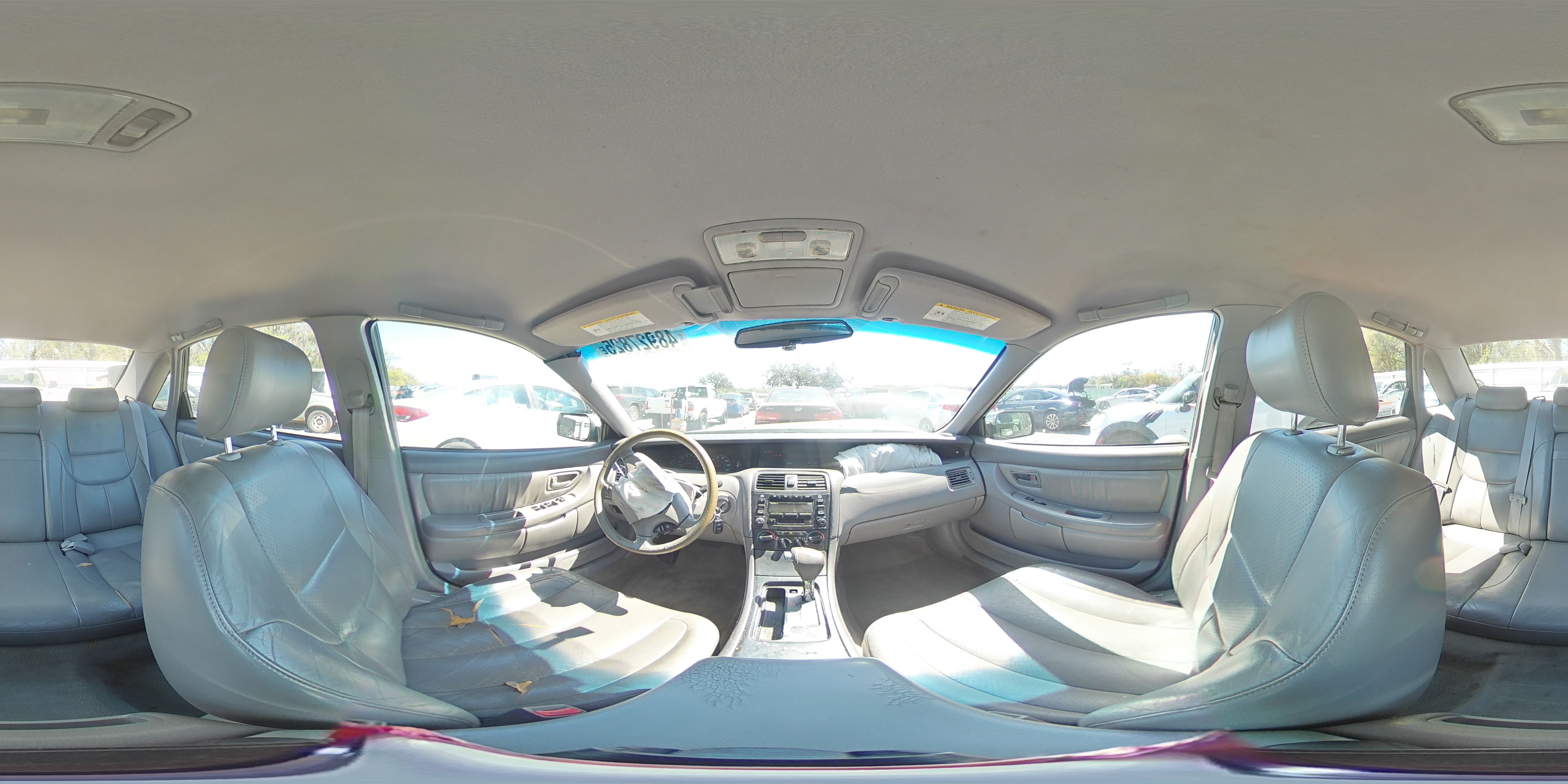 2004 Toyota Avalon - Image 12