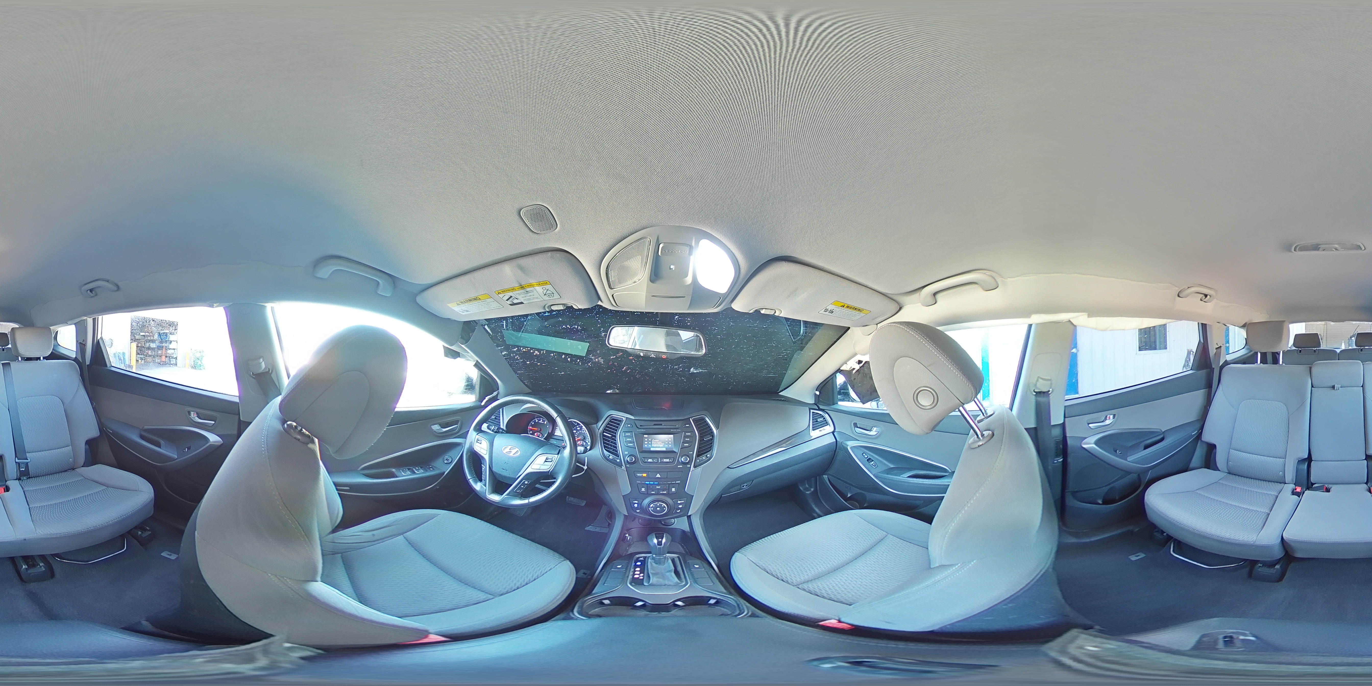2014 Hyundai Santa Fe - Image 15