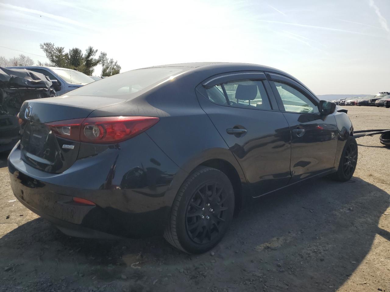2016 Mazda 3 - Image 3