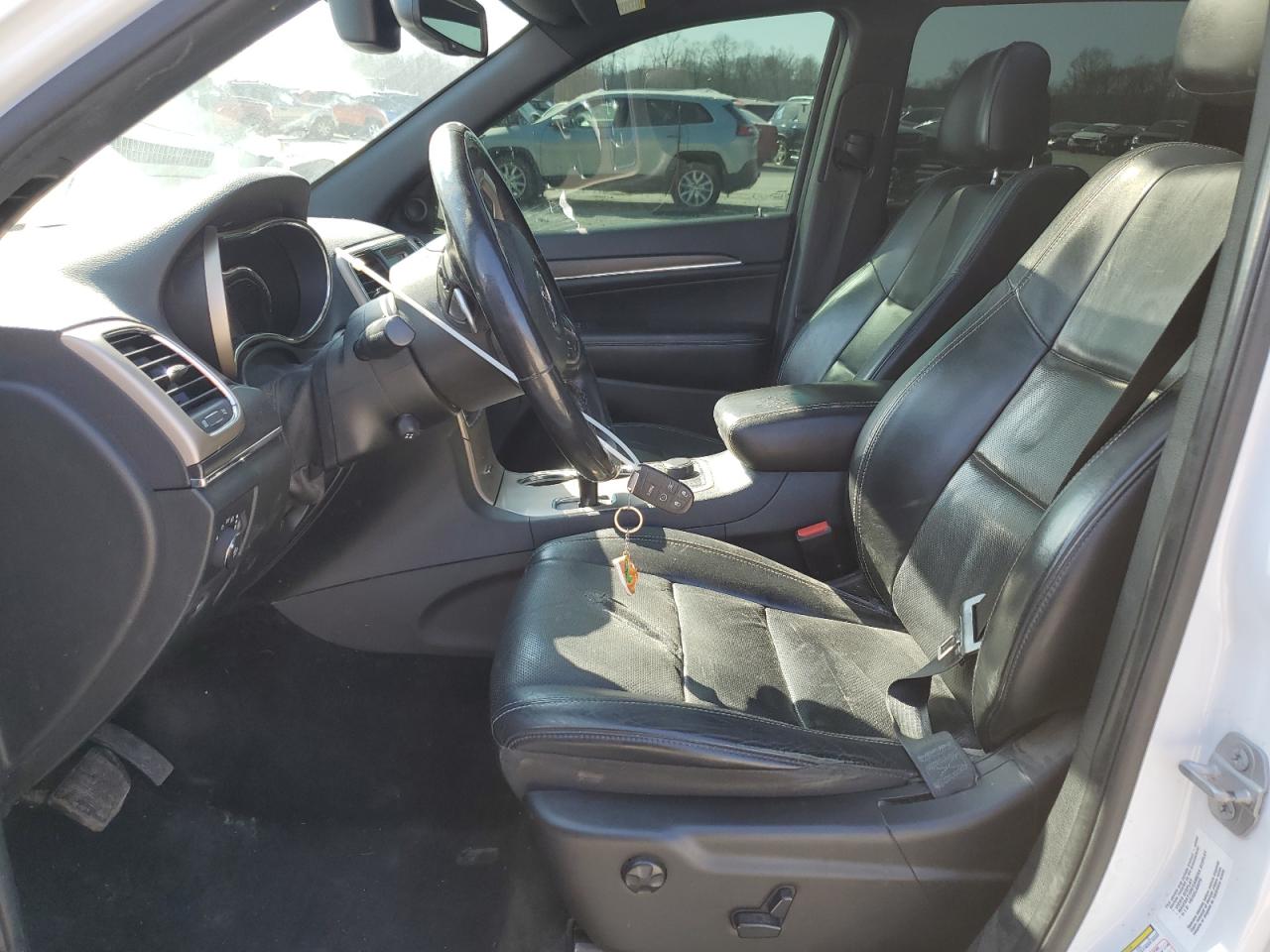 2015 Jeep Grand Cherokee - Image 7