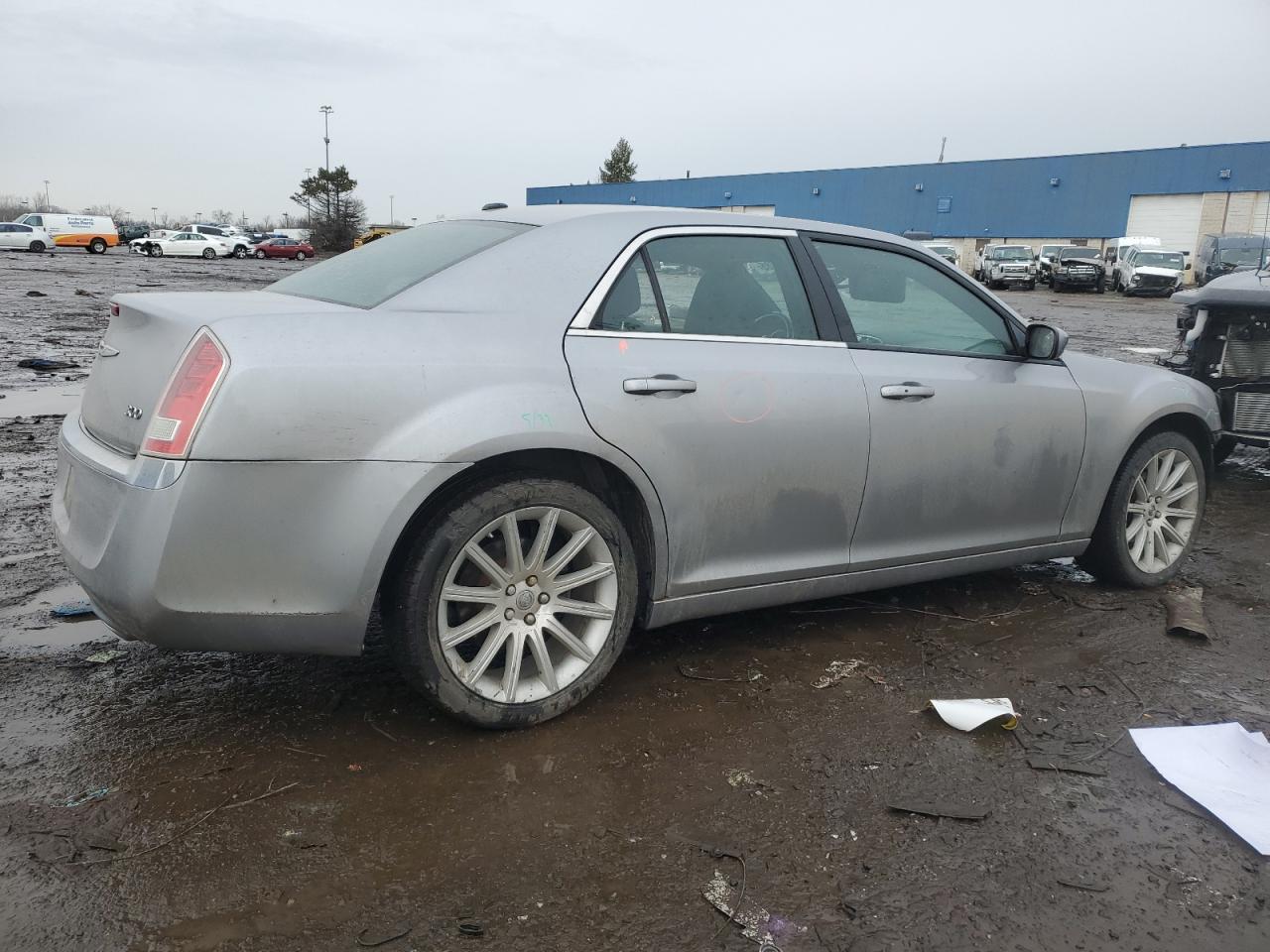 2011 Chrysler 300 - Image 3