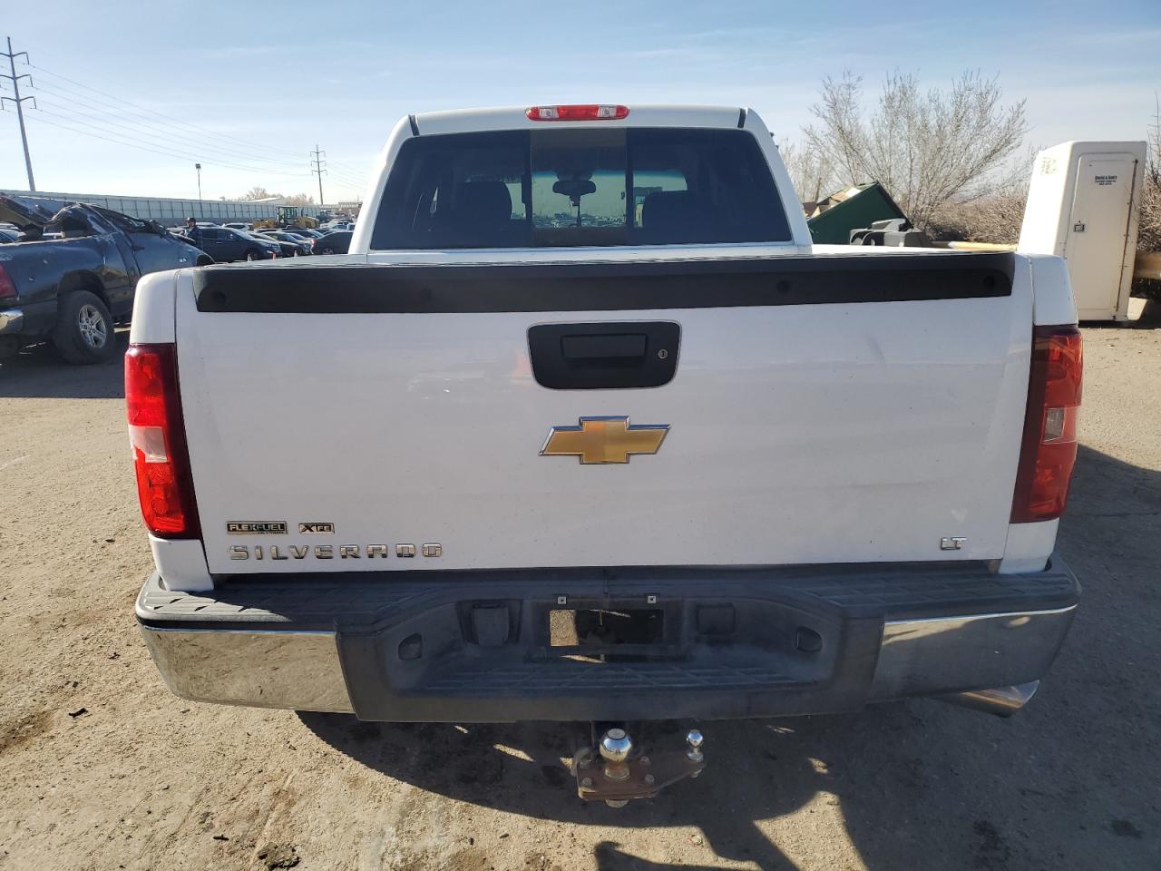 2011 Chevrolet Silverado - Image 6