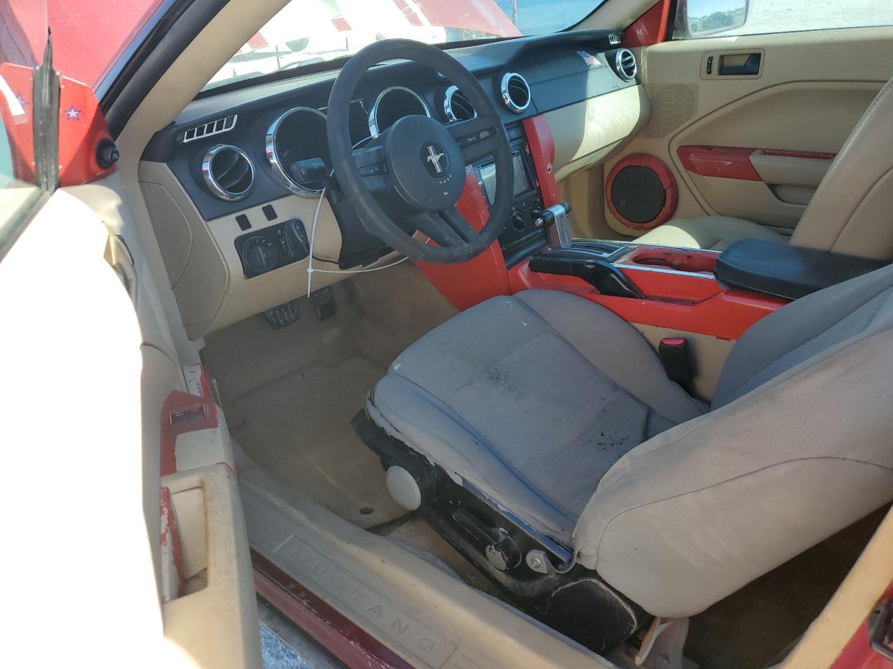 2007 Ford Mustang - Image 8