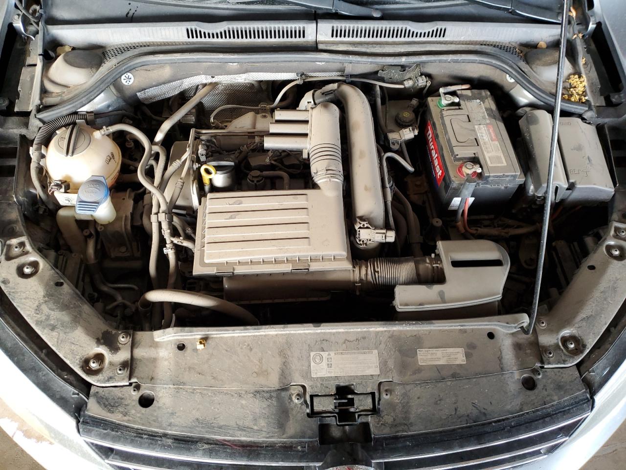 2016 Volkswagen Jetta - Image 11