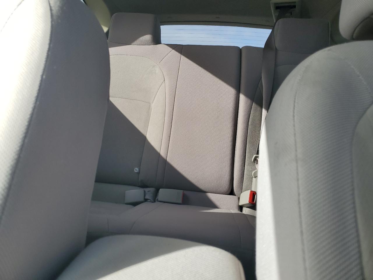 2010 Nissan Rogue - Image 10
