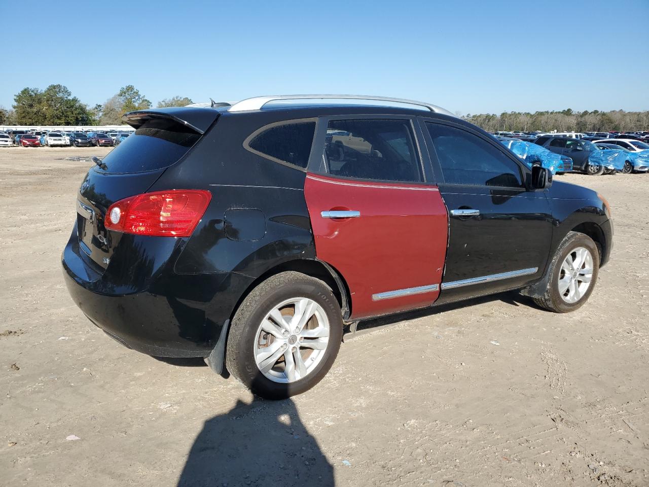 2013 Nissan Rogue - Image 3