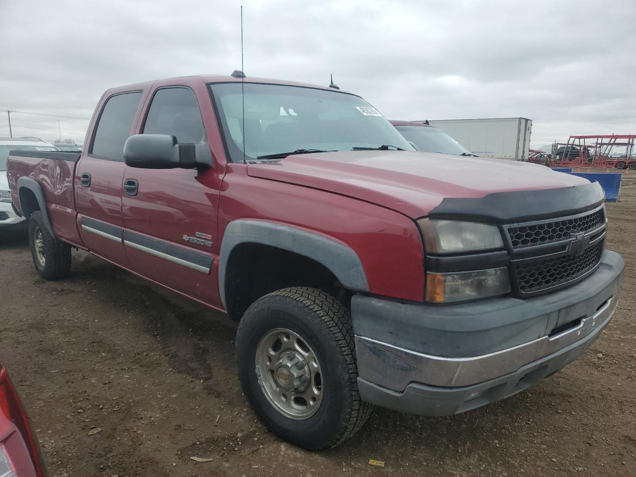 2005 Chevrolet Silverado - Image 4