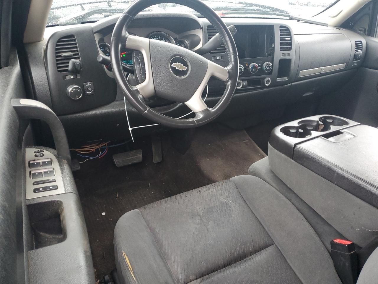 2009 Chevrolet Silverado - Image 8