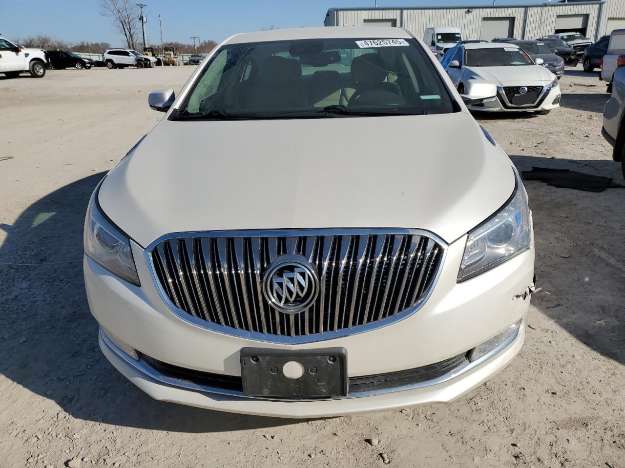 2014 Buick LaCrosse - Image 5