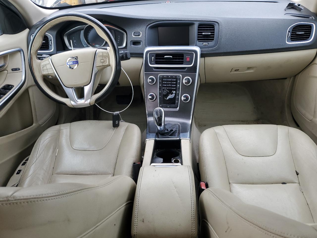 2016 Volvo S60 - Image 8