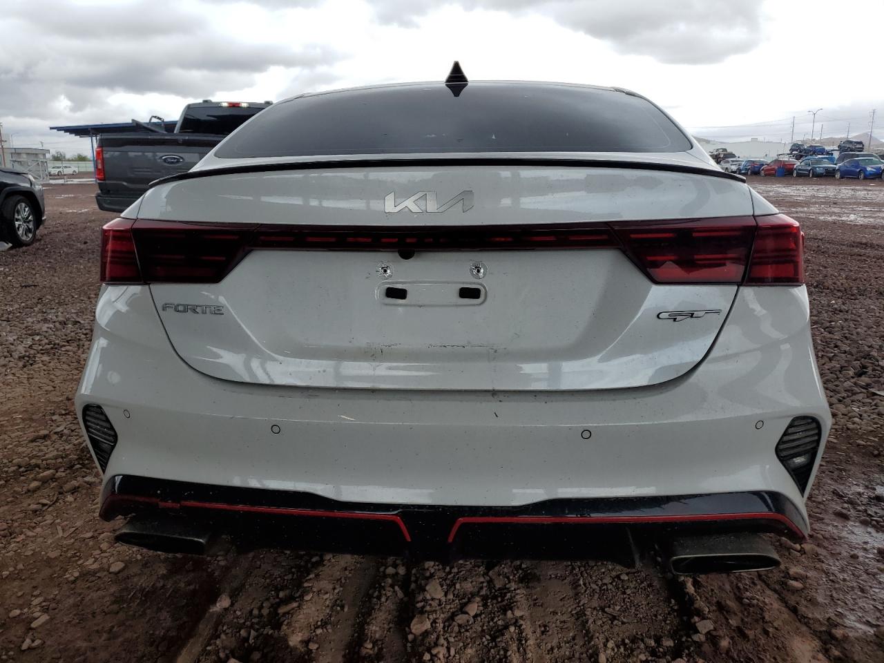 2024 Kia Forte - Image 6
