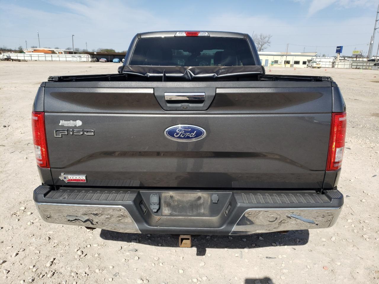 2015 Ford F-150 - Image 6