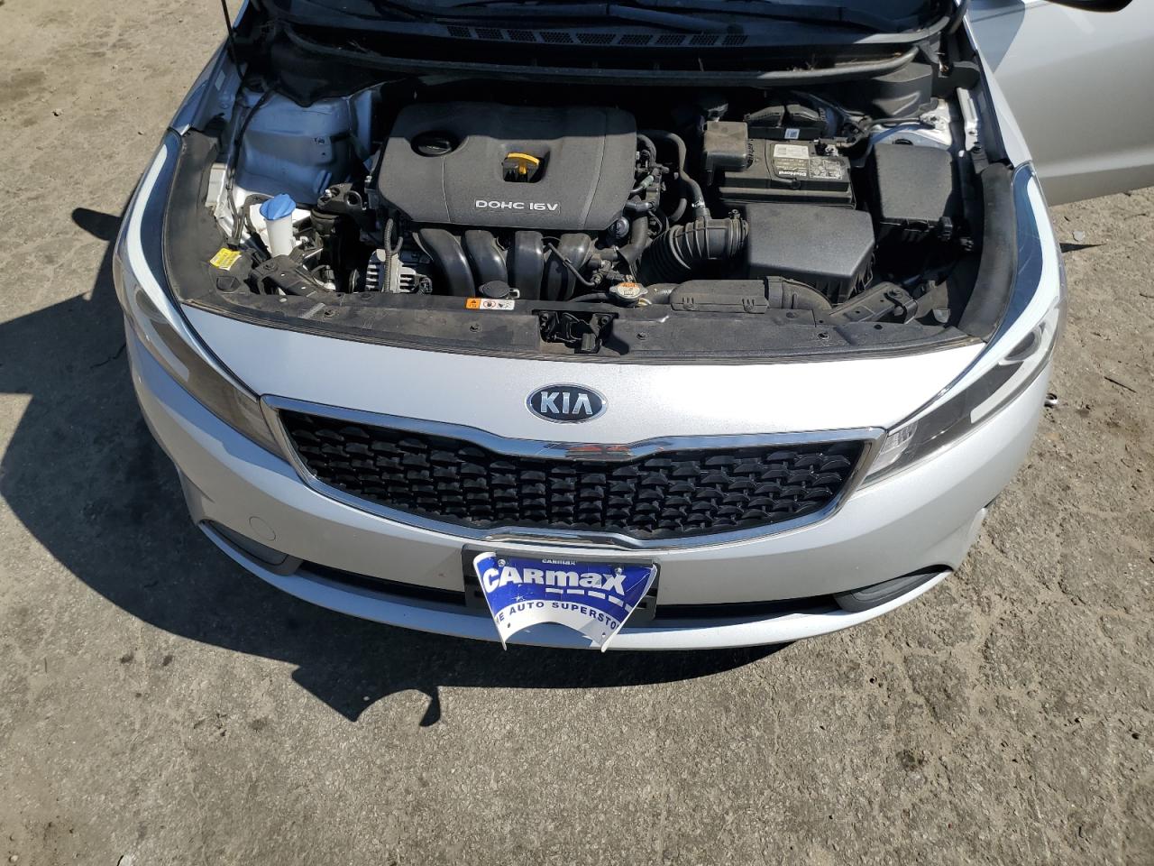 2017 Kia Forte - Image 11