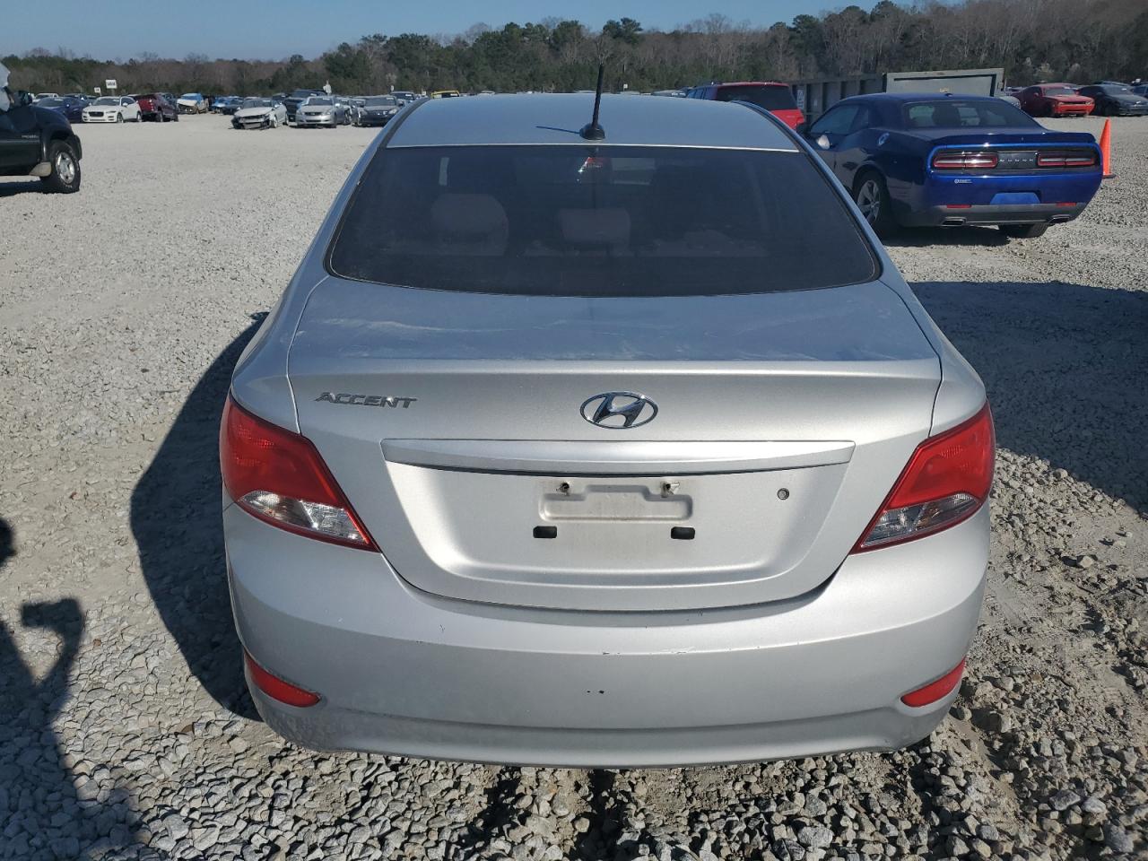 2015 Hyundai Accent - Image 6