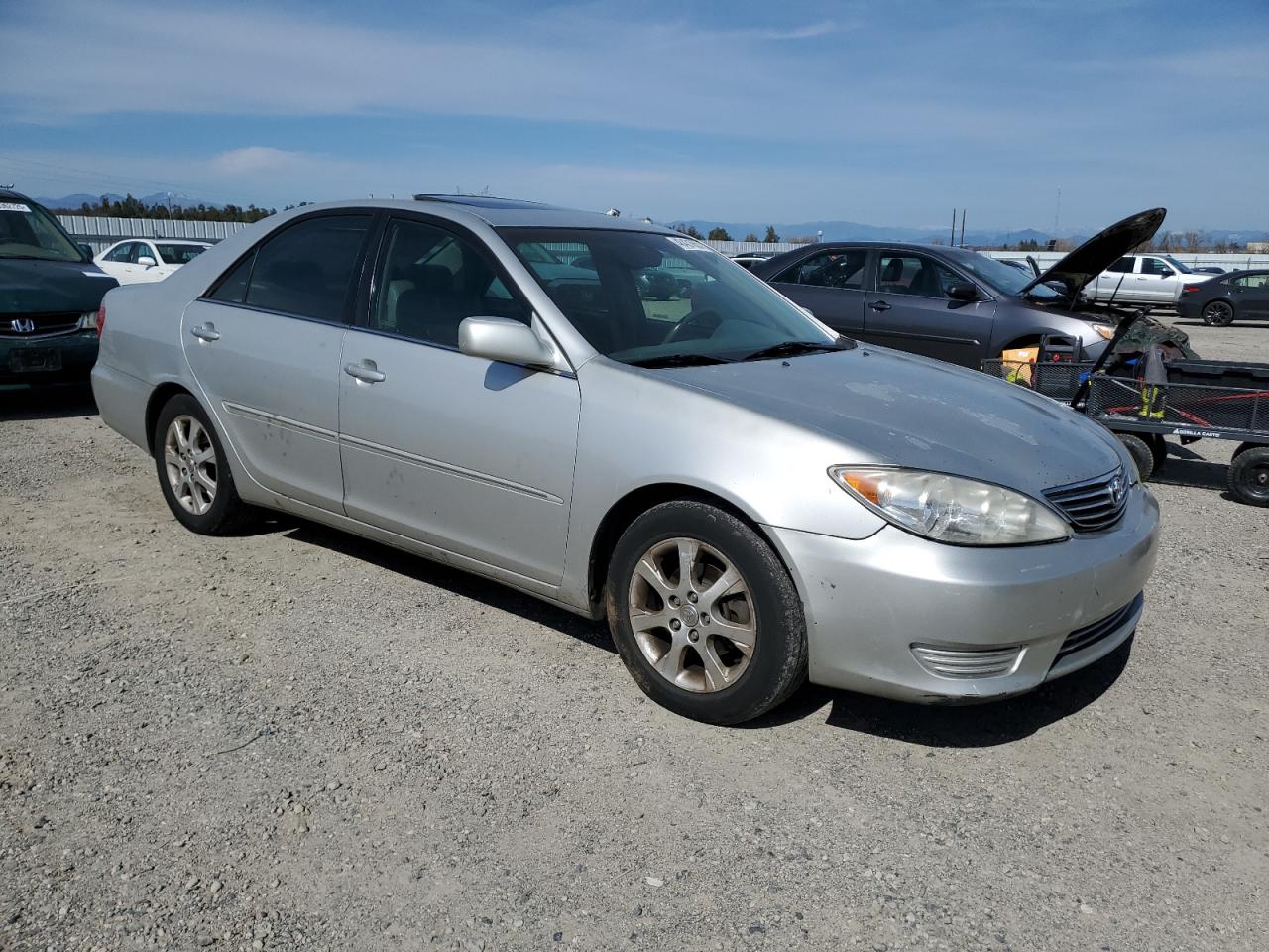 2005 Toyota Camry - Image 4