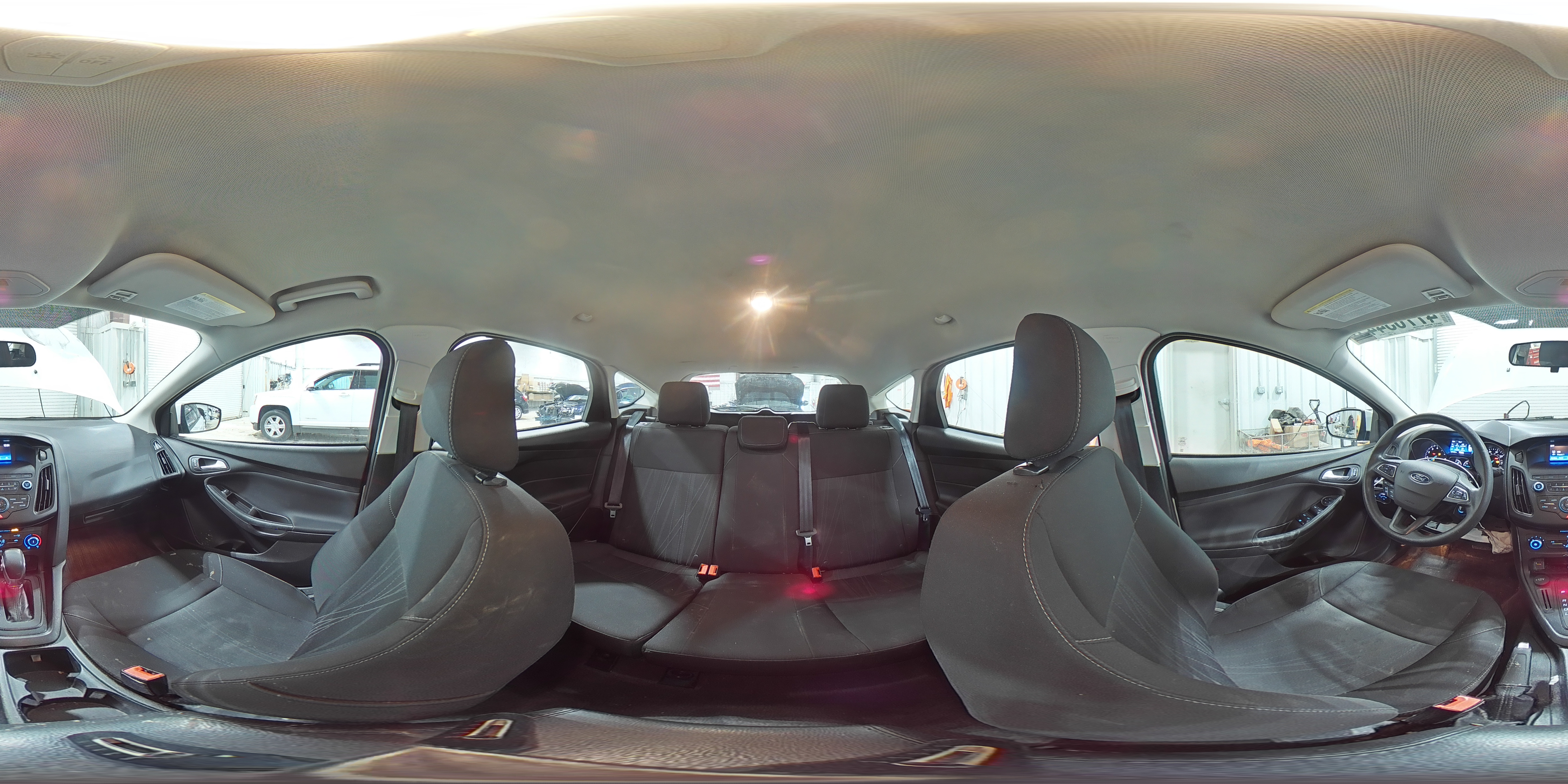 2018 Ford Focus - Image 12