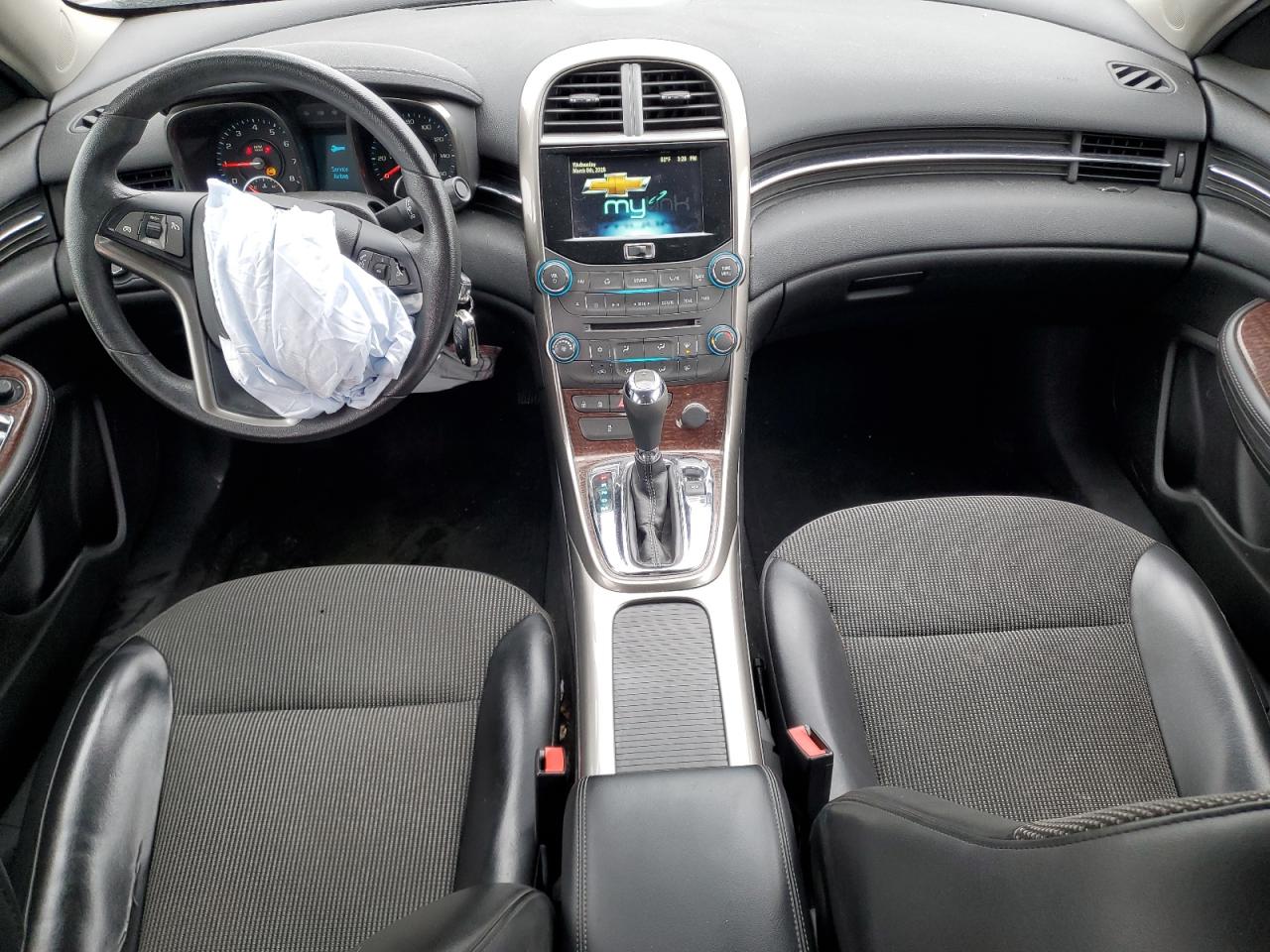 2013 Chevrolet Malibu - Image 8
