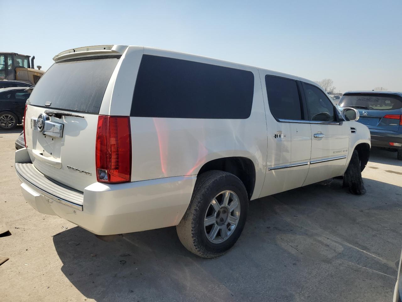 2009 Cadillac Escalade - Image 3