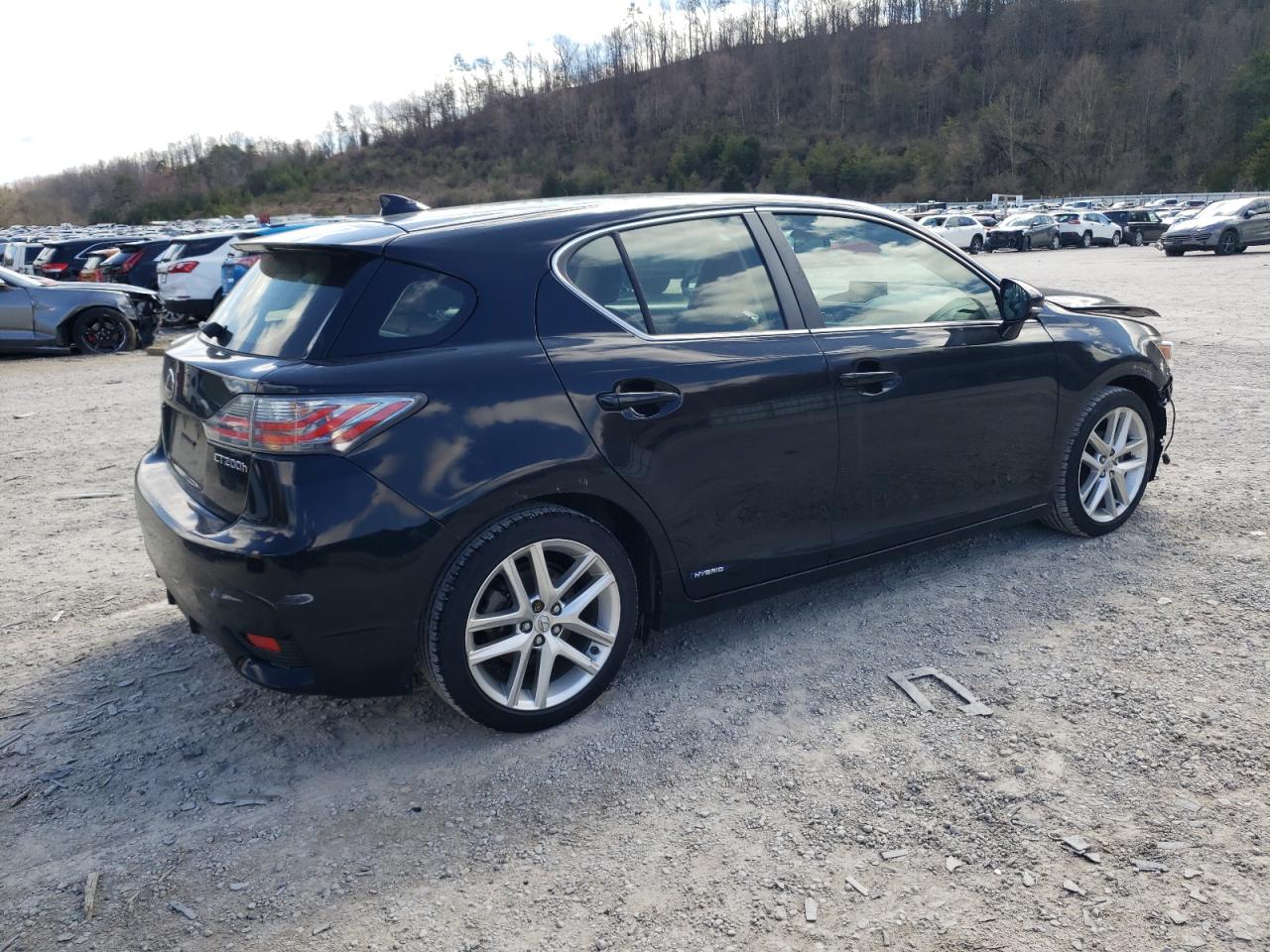 2015 Lexus CT - Image 3