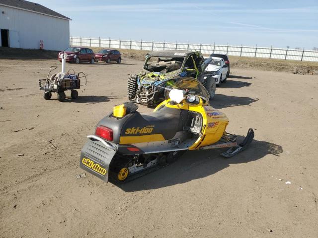 2000 SKIDOO MXZ600  