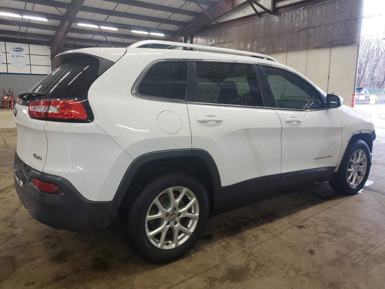 2015 Jeep Grand Cherokee - Image 3