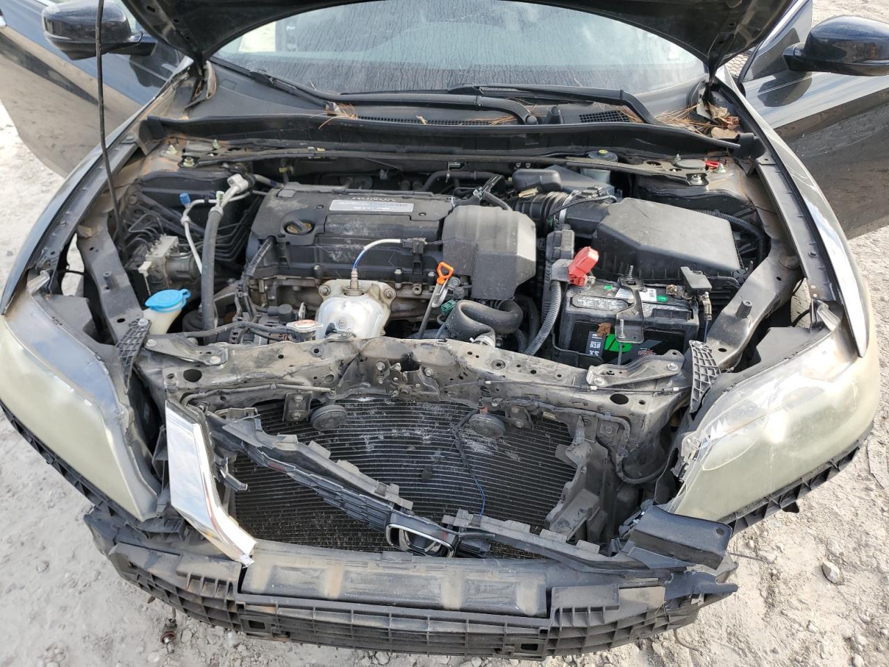 2013 Honda Accord - Image 11