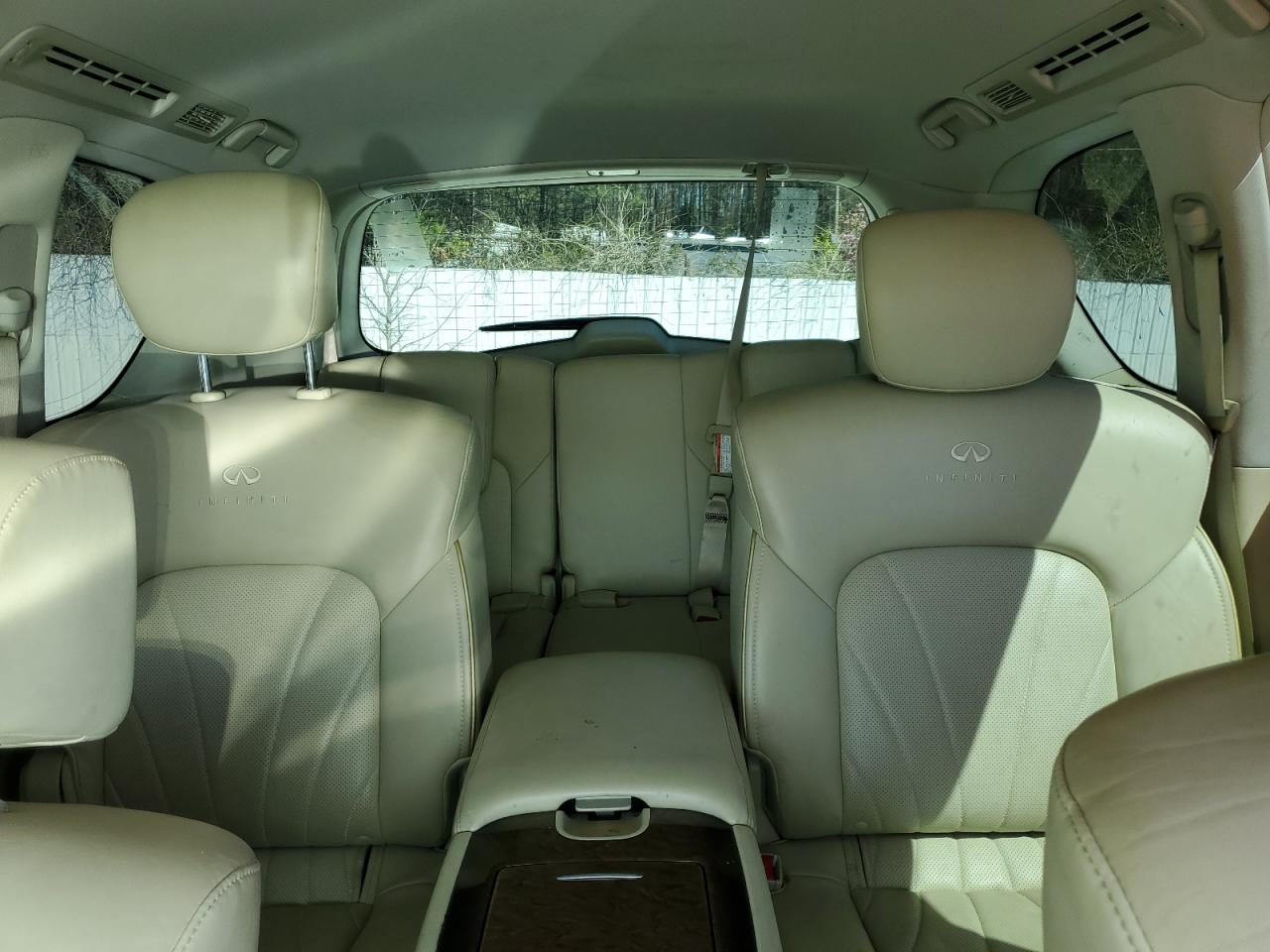 2014 Infiniti QX80 - Image 10