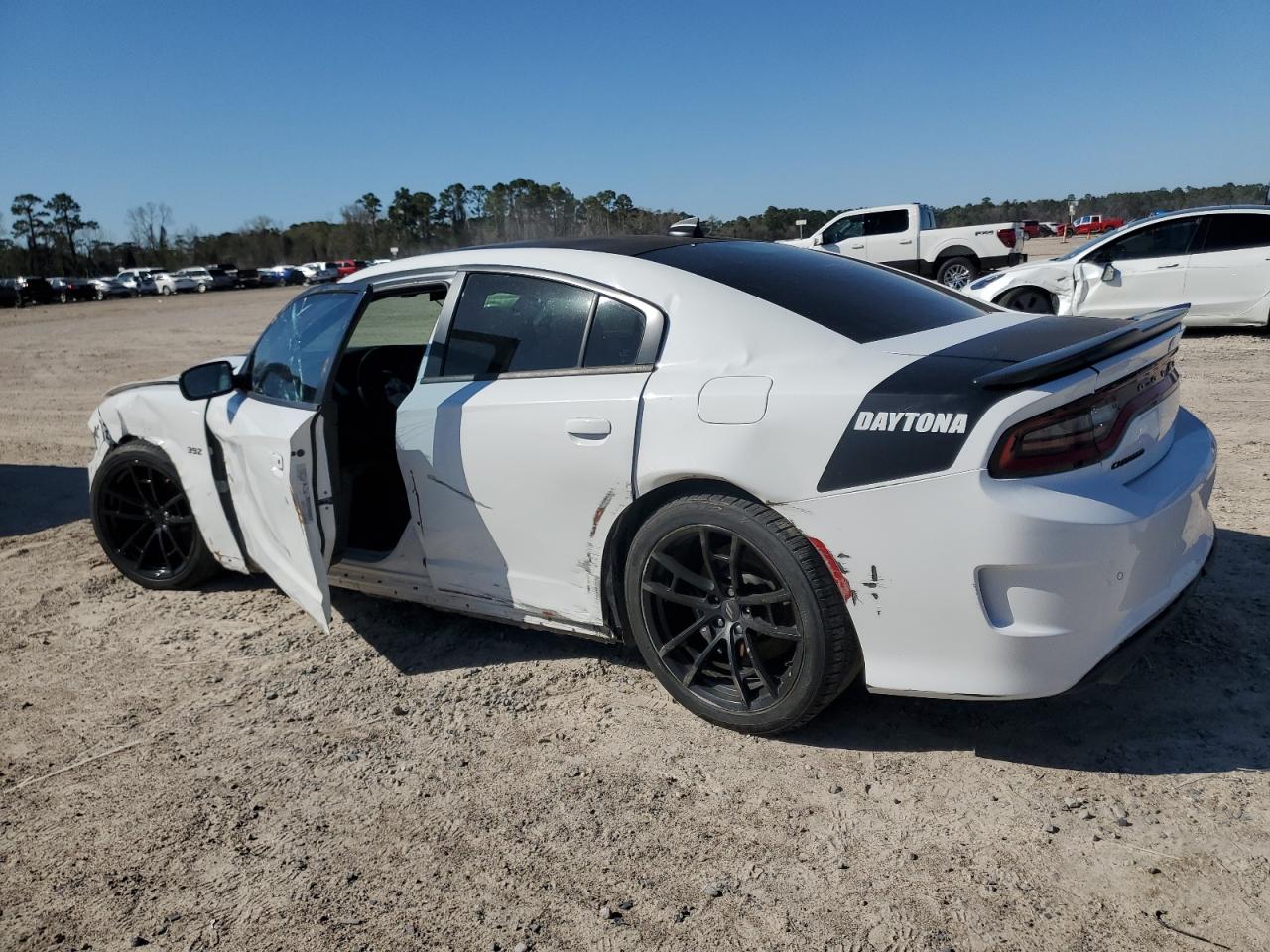 2018 Dodge Charger - Image 2