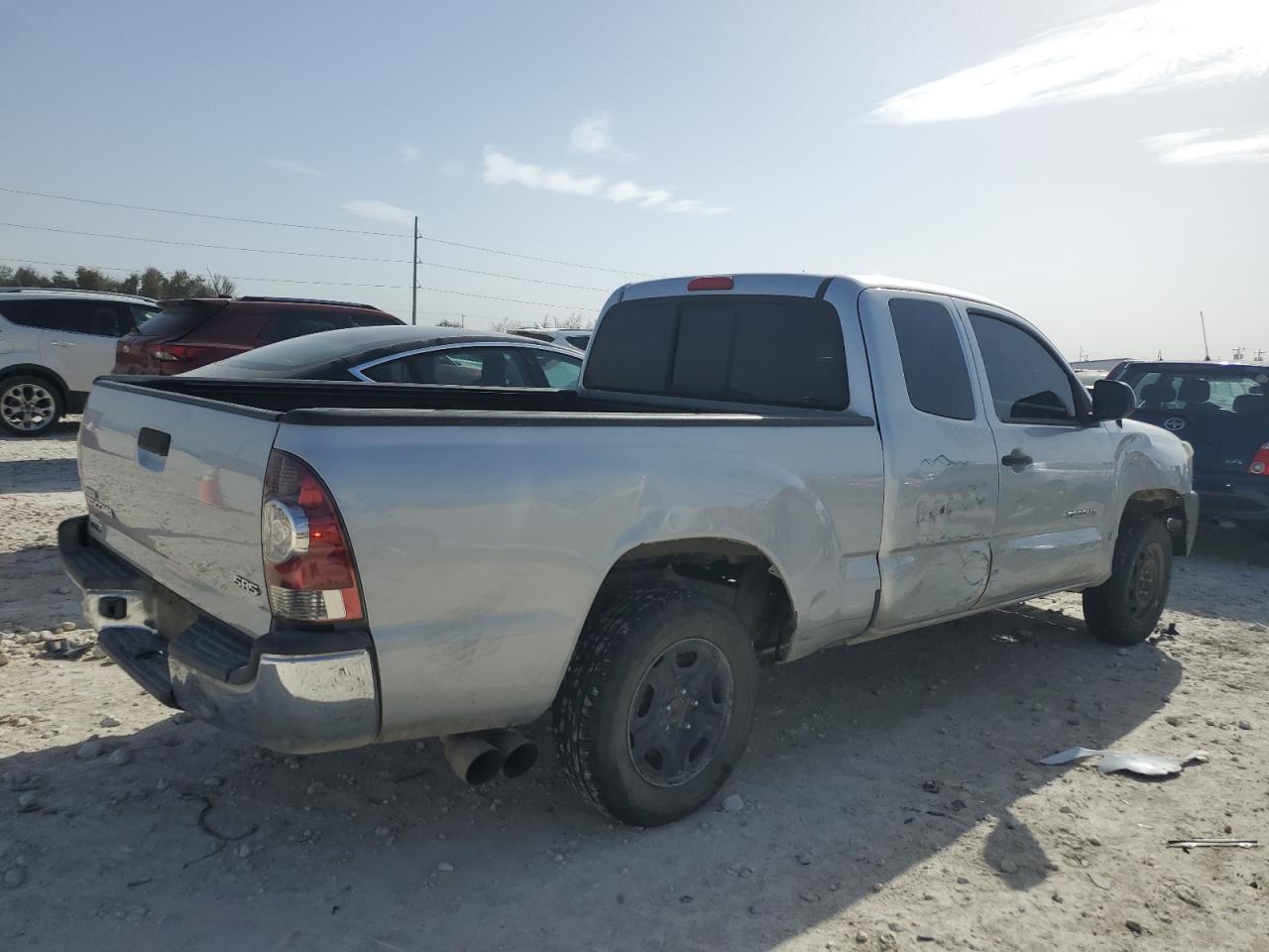 2012 Toyota Tacoma - Image 3