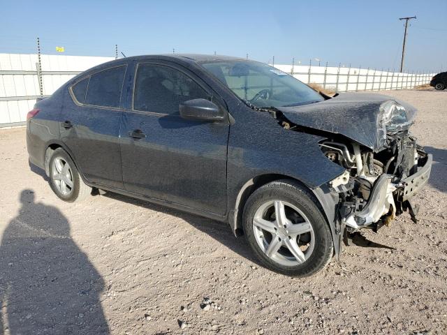  NISSAN VERSA 2016 Zielony