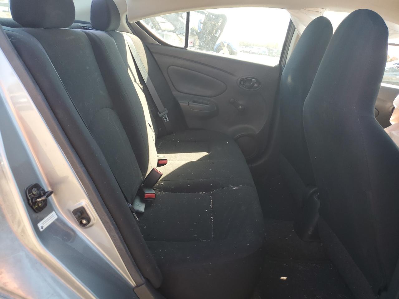 2012 Nissan Versa - Image 10