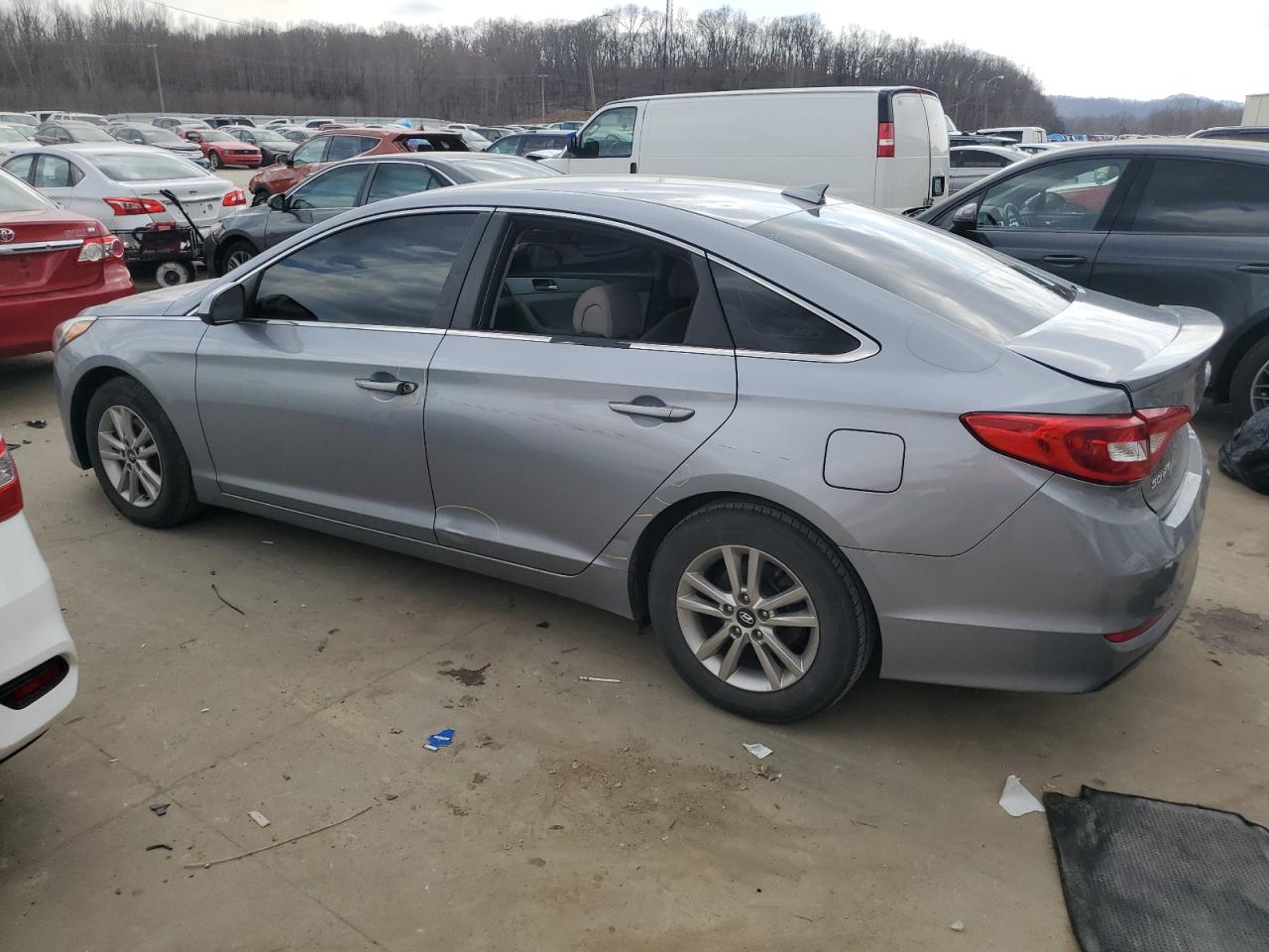 2017 Hyundai Sonata - Image 2
