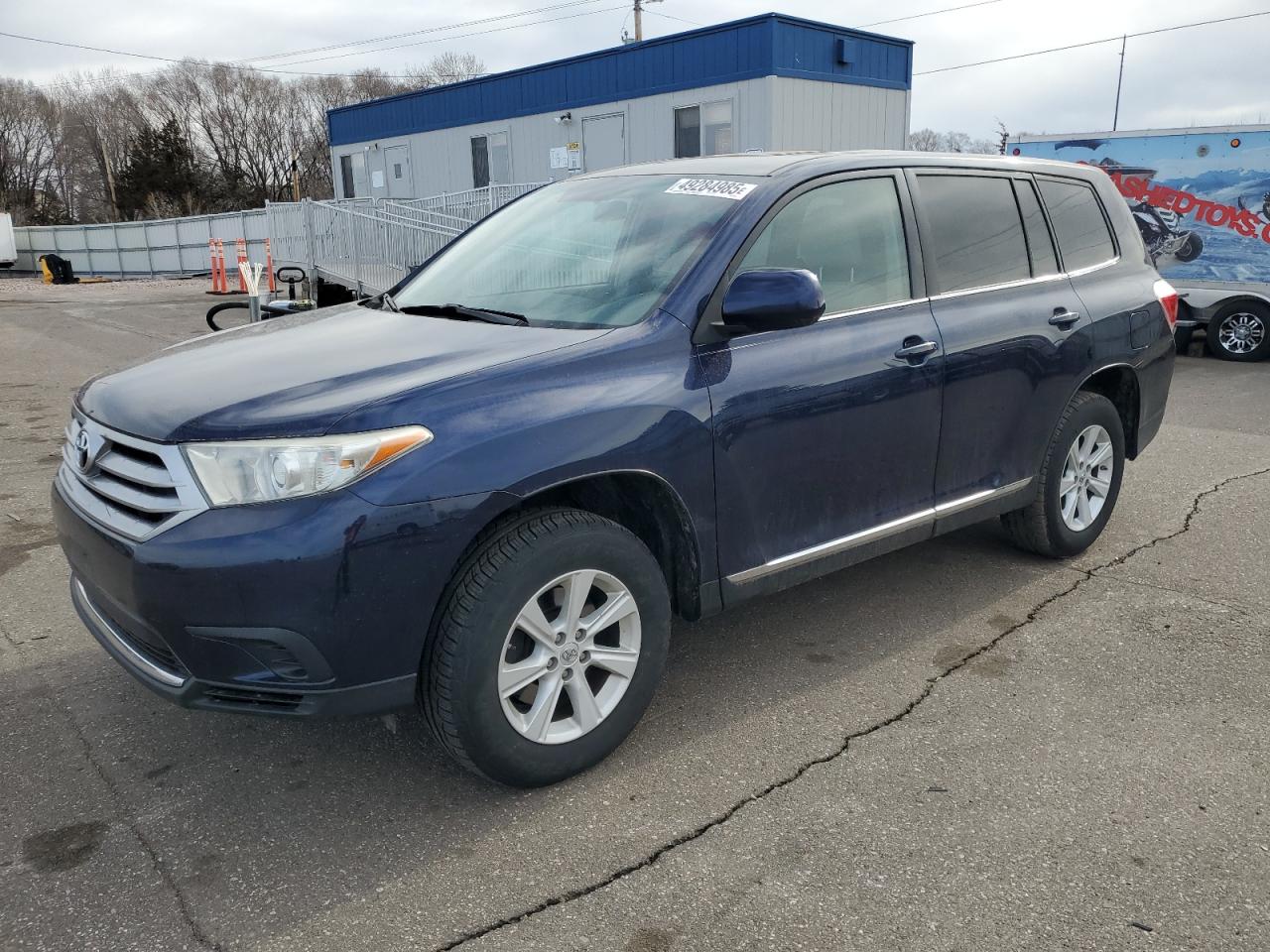 2013 Toyota Highlander - Image 1