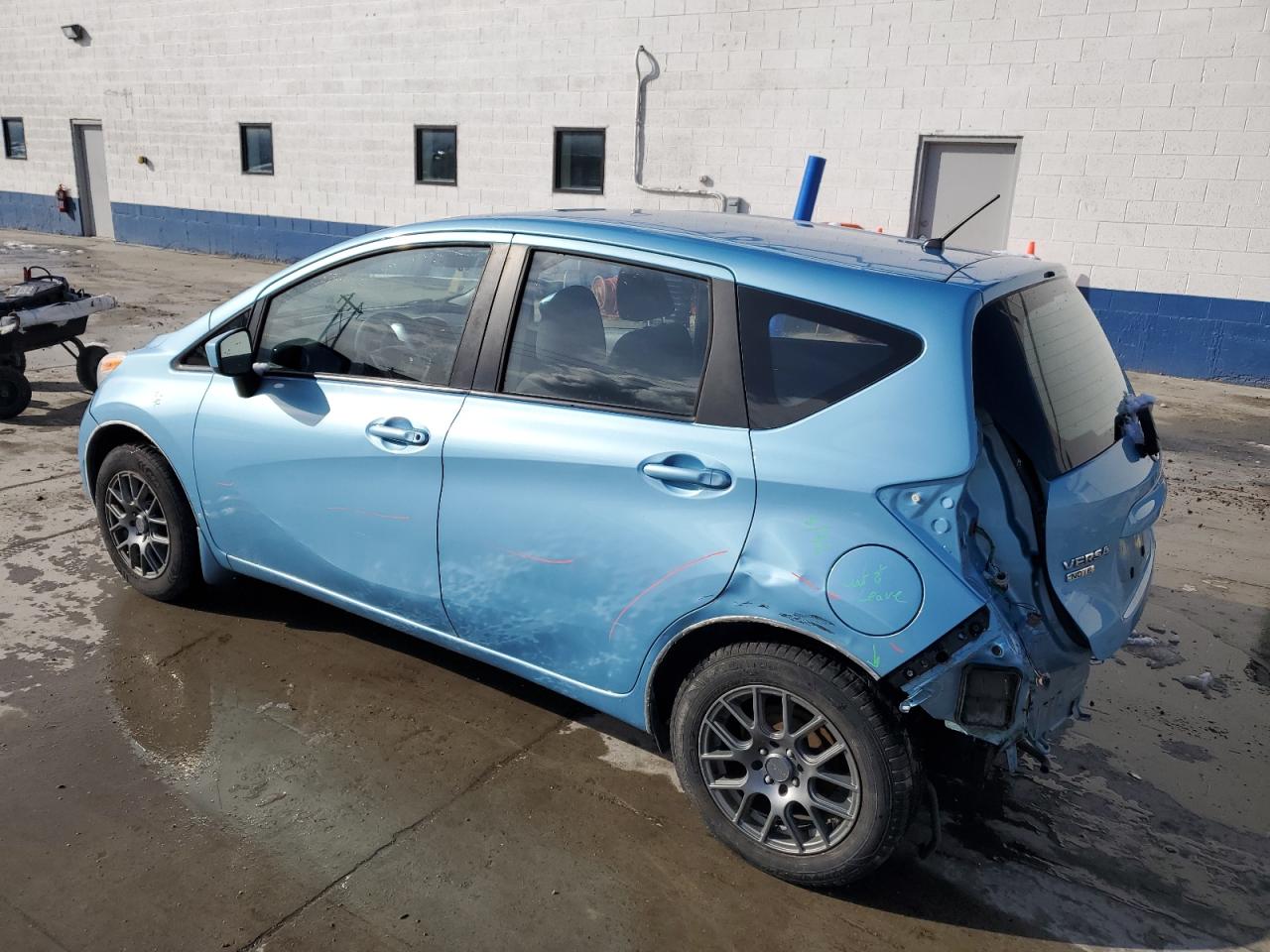 2015 Nissan Versa - Image 2