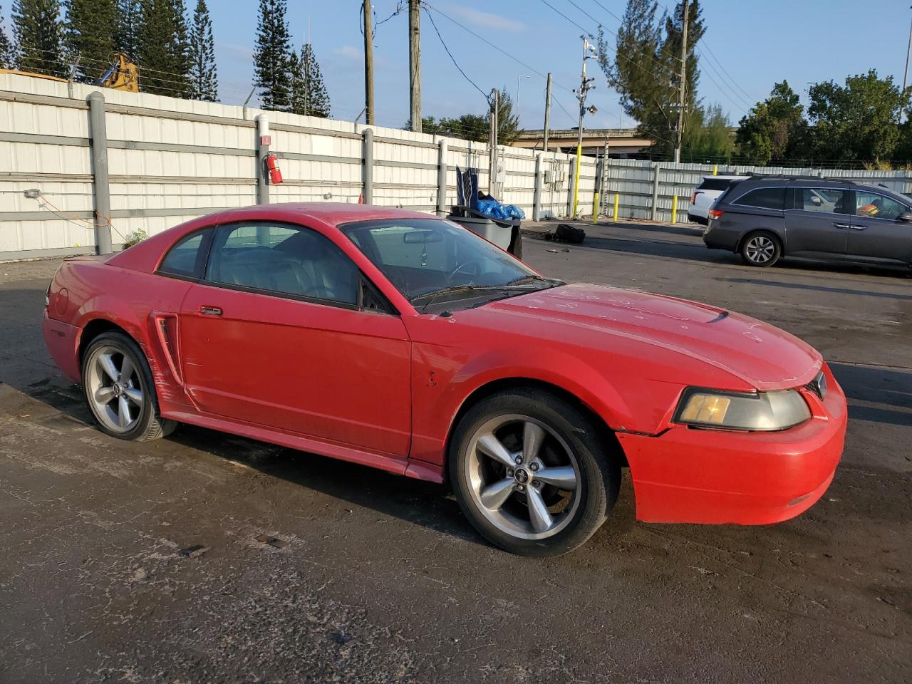 2004 Ford Mustang - Image 4