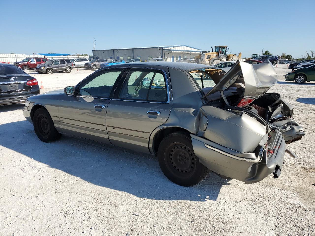 1999 Mercury Grand Marquis - Image 2